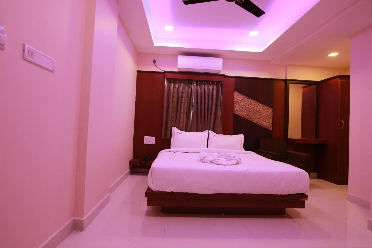 Hotel Apple Suites Bangalore Dış mekan fotoğraf