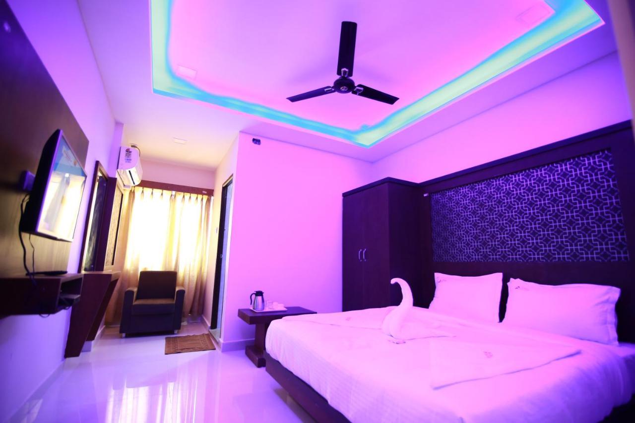 Hotel Apple Suites Bangalore Dış mekan fotoğraf